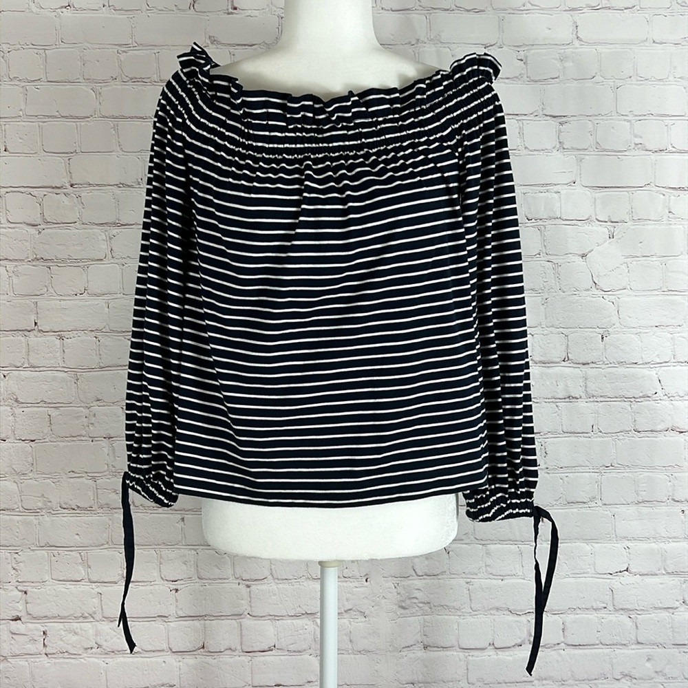Banana Republic SUPIMA Cotton Off The Shoulder Navy Stripe Top Size Medium